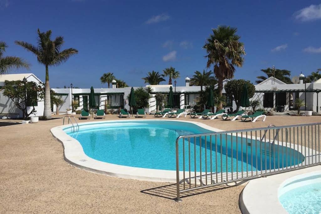 Bandama 14! 2 Bedroom Newly Renovated Bungalow, Los Pocillos, Puerto Del Carmen. Puerto del Carmen  Extérieur photo